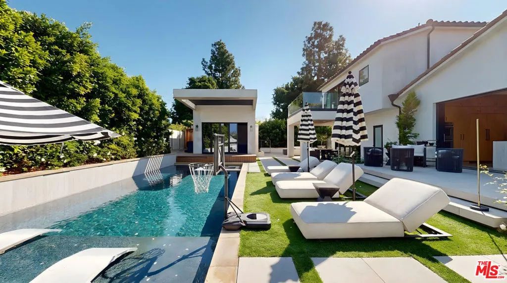 18221 Windsor Drive, Villa Park, California 92861 home-pic-2
