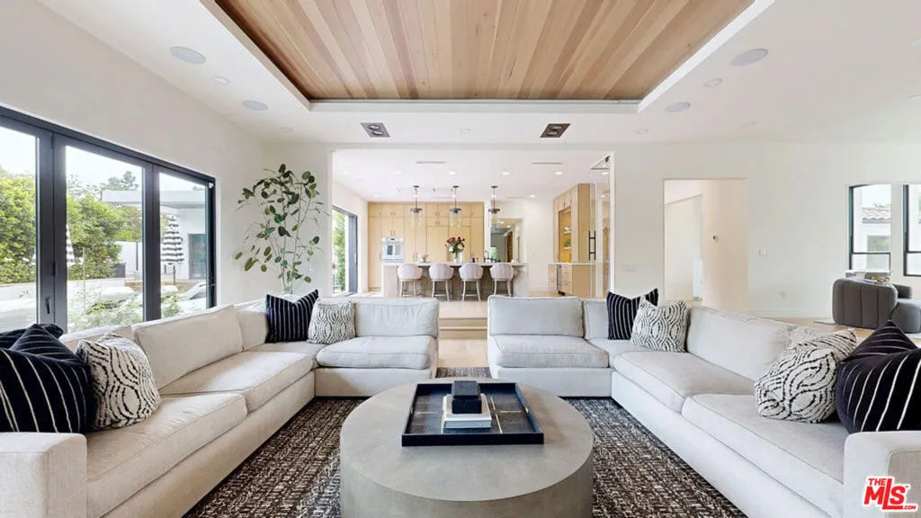 18221 Windsor Drive, Villa Park, California 92861 home-pic-8