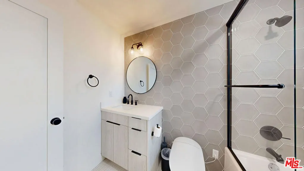 18221 Windsor Drive, Villa Park, California 92861 home-pic-30