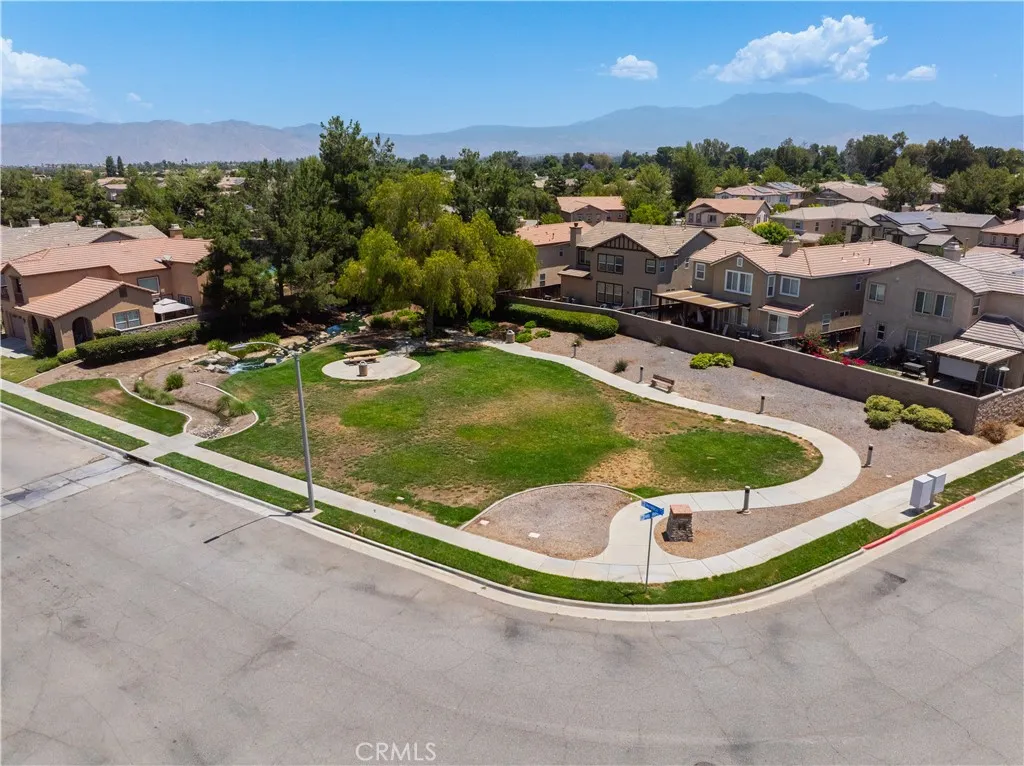 1387 Veronica Trail, Hemet, California 92545 home-pic-25