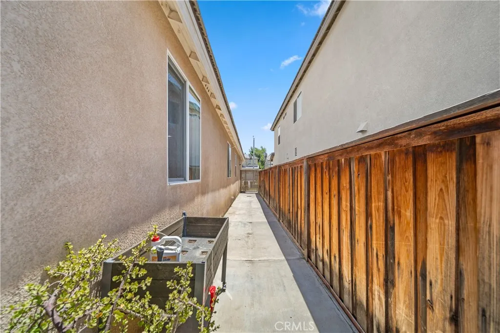1387 Veronica Trail, Hemet, California 92545 home-pic-18