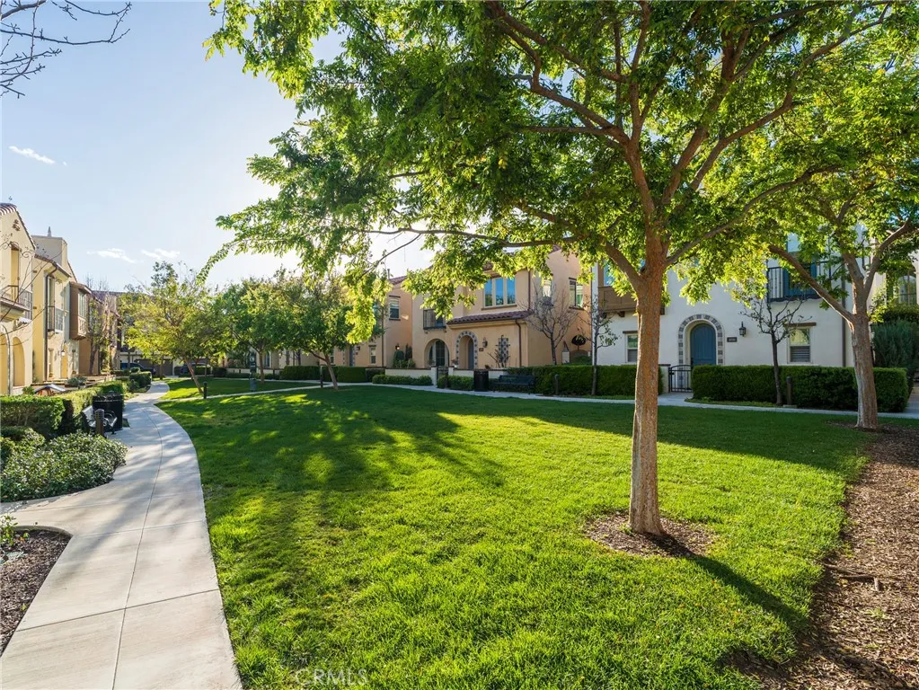 409 Mallorca, Brea, California 92823 home-pic-25