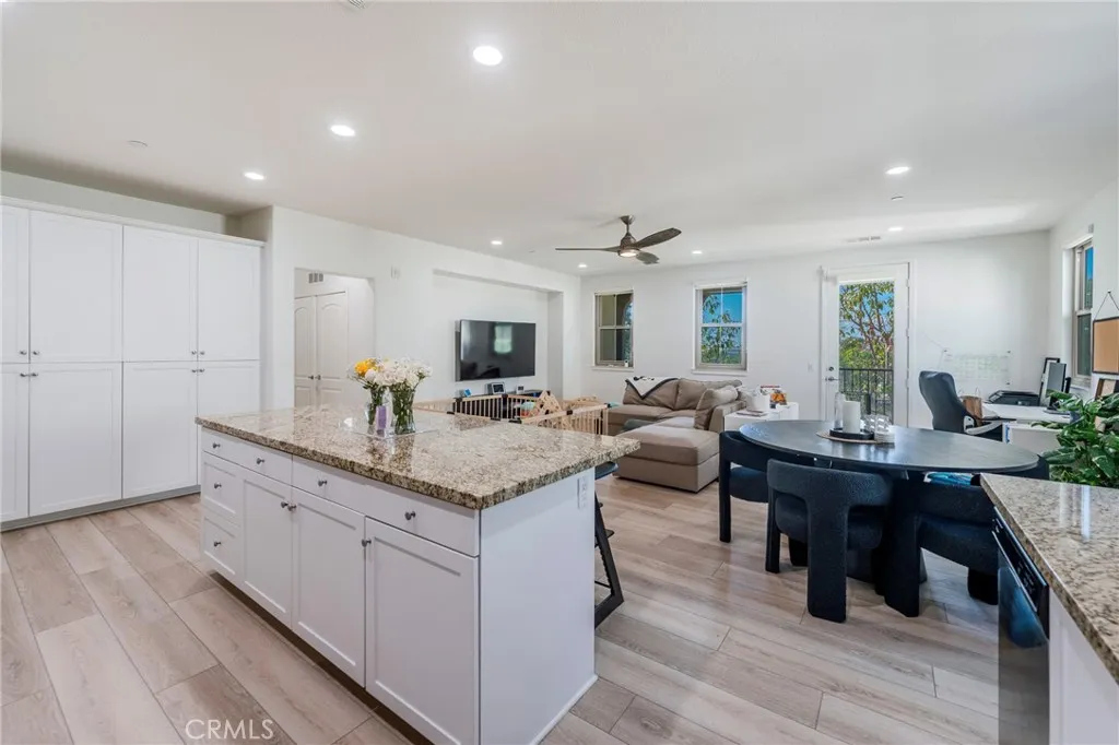409 Mallorca, Brea, California 92823 home-pic-10