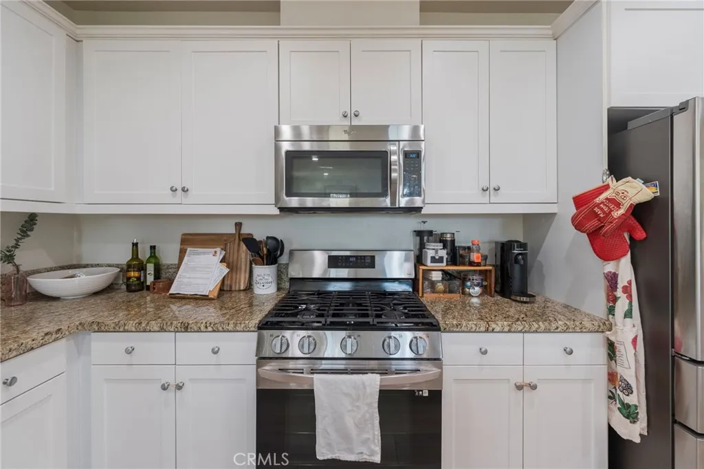 409 Mallorca, Brea, California 92823 home-pic-11