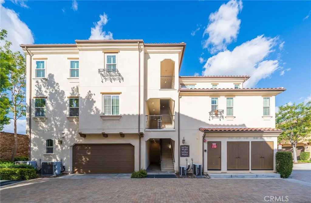 409 Mallorca, Brea, California 92823 home-pic-2