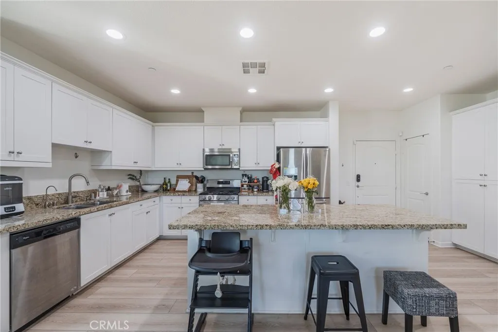 409 Mallorca, Brea, California 92823 home-pic-7
