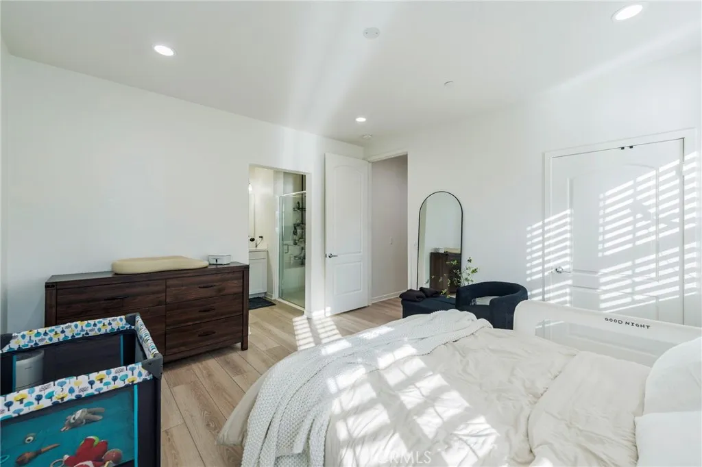 409 Mallorca, Brea, California 92823 home-pic-15