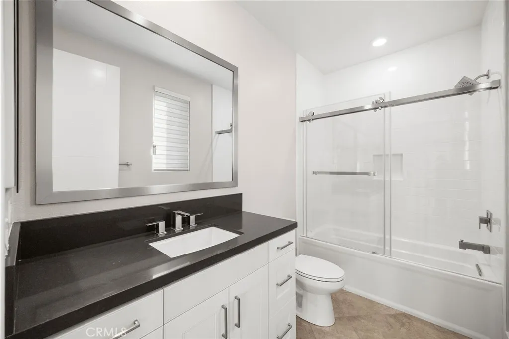 72 Ray, Irvine, California 92618 home-pic-28