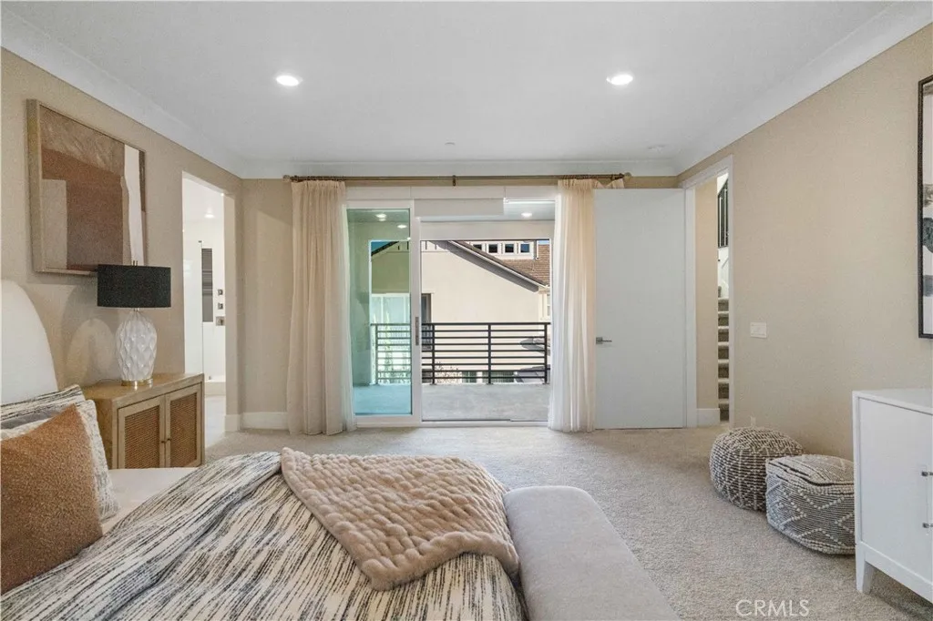 72 Ray, Irvine, California 92618 home-pic-17