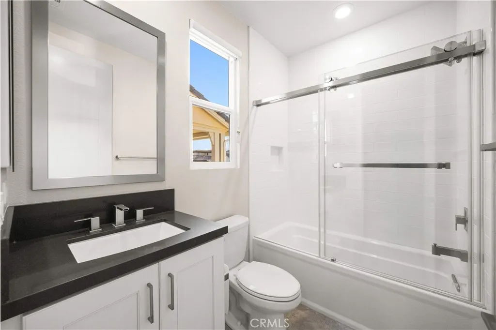 72 Ray, Irvine, California 92618 home-pic-26