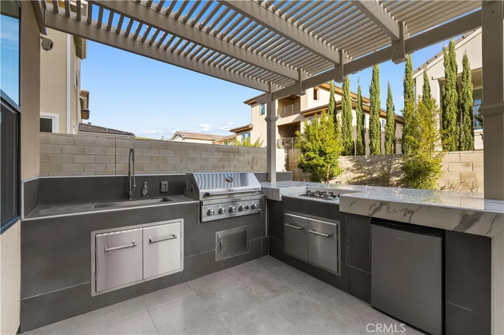 72 Ray, Irvine, California 92618 home-pic-32