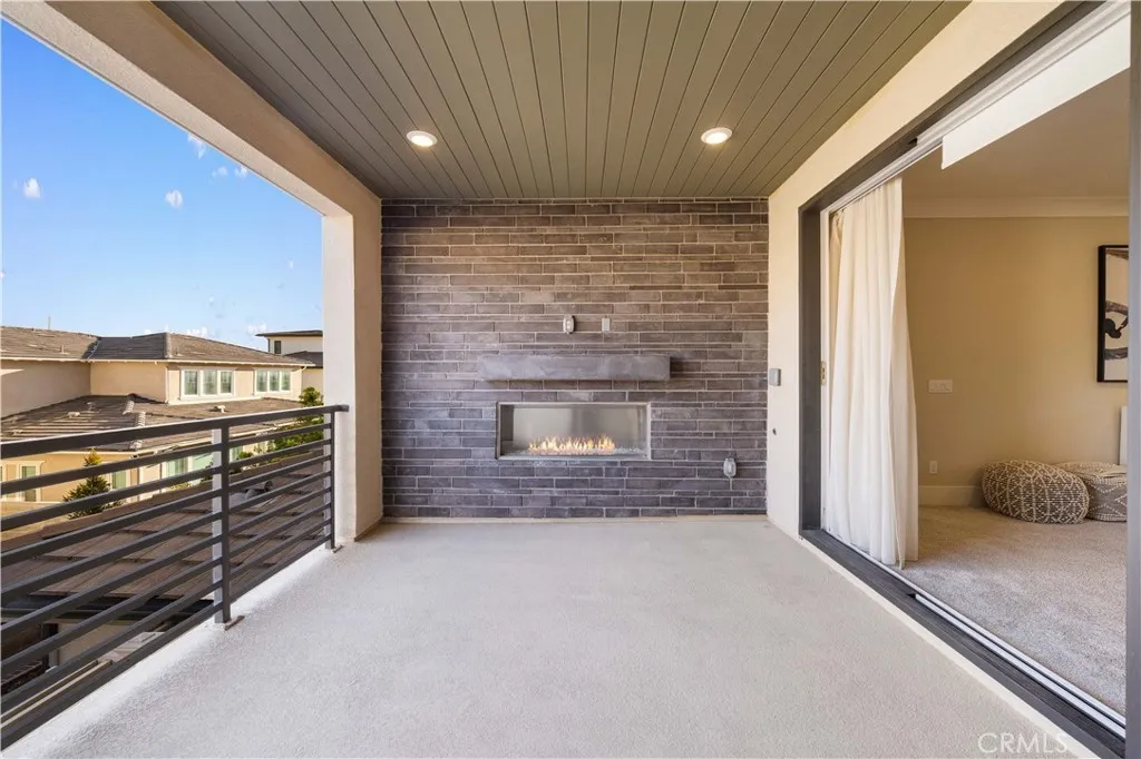 72 Ray, Irvine, California 92618 home-pic-18