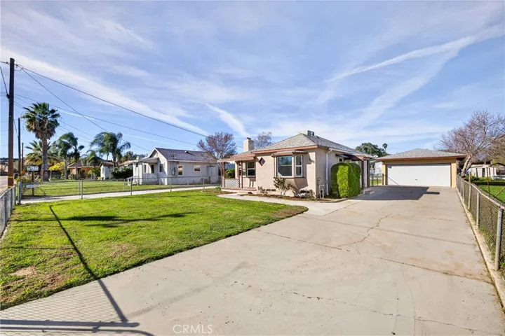 1065 Stevenson A & B, Colton, California 92324