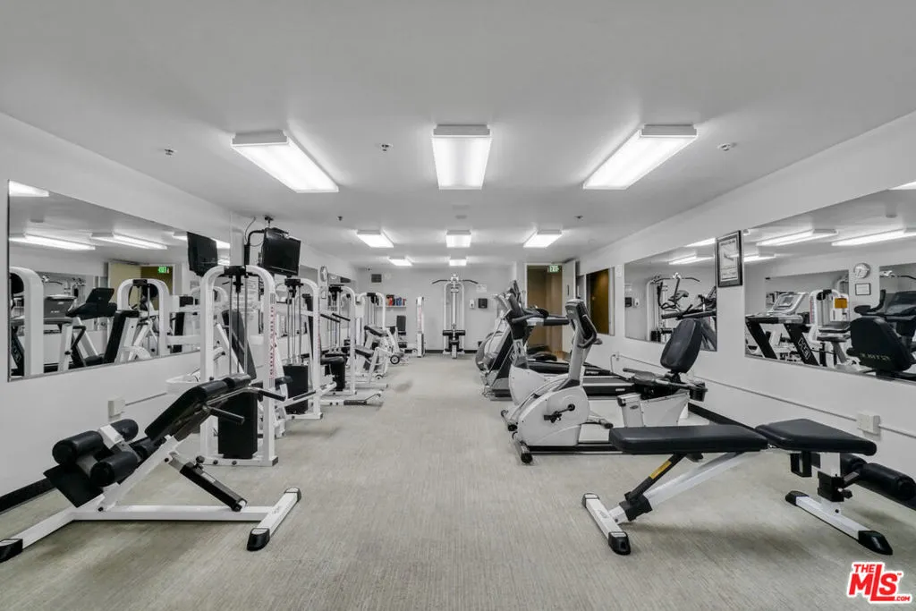 515 Ocean Avenue 706s, Santa Monica, California 90402 home-pic-24