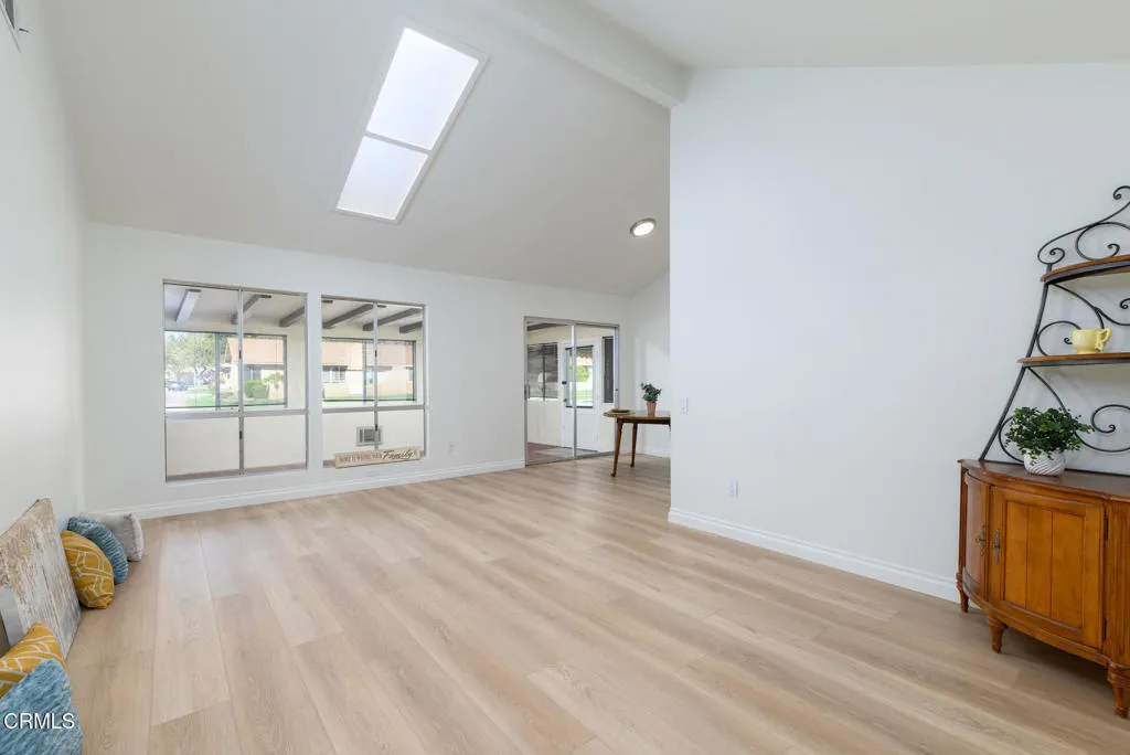 24121 Village 24, Camarillo, California 93012 home-pic-12