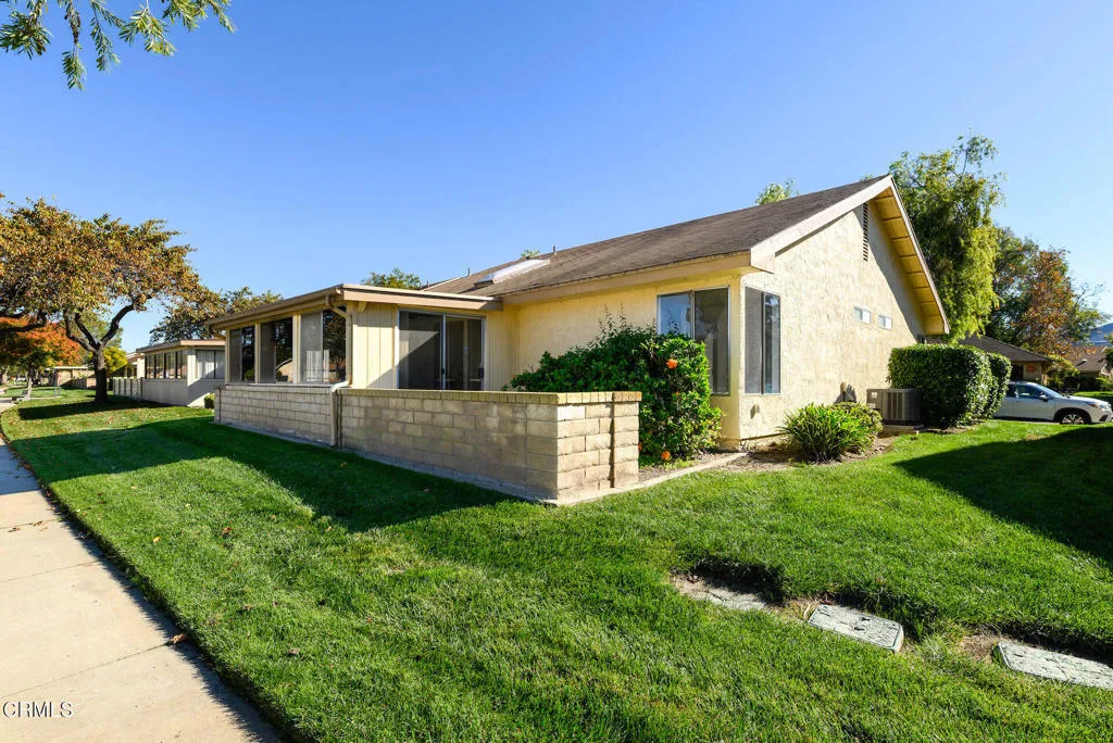 24121 Village 24, Camarillo, California 93012 home-pic-3