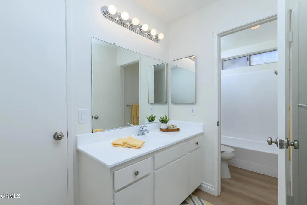 24121 Village 24, Camarillo, California 93012 home-pic-8