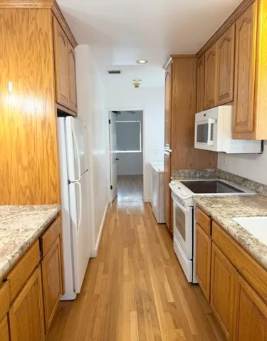 1421 K Street, San Miguel, California 93451