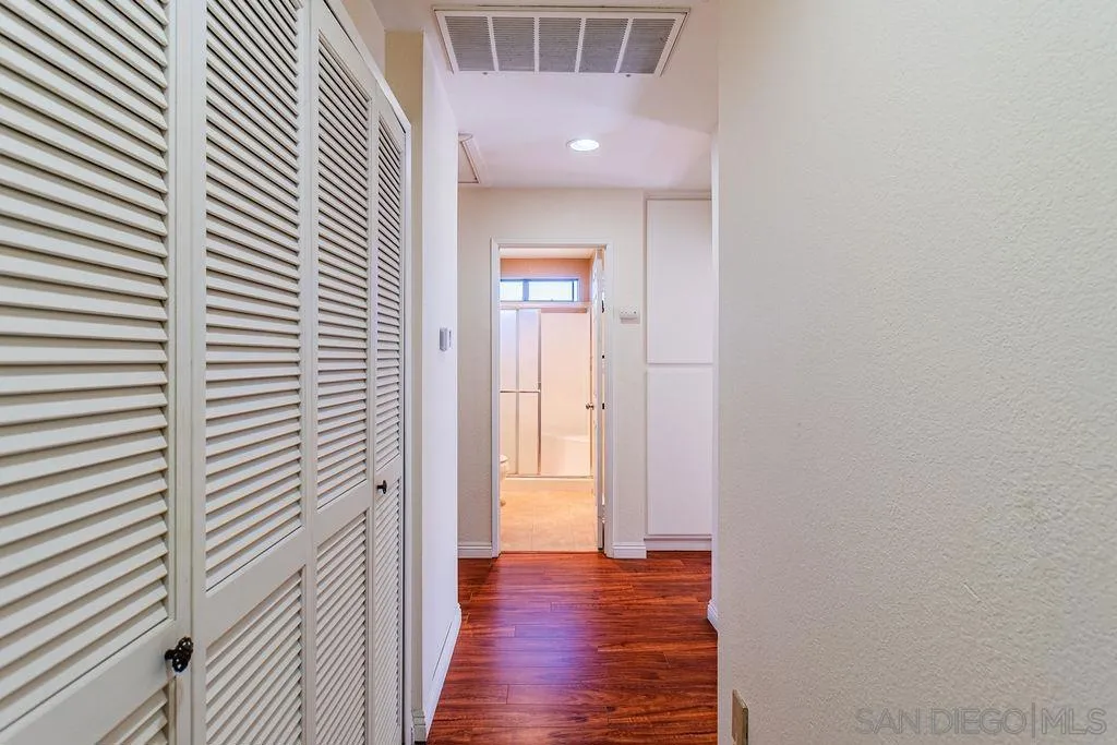 326 N Curtis Avenue F, Alhambra, California 91801 home-pic-12