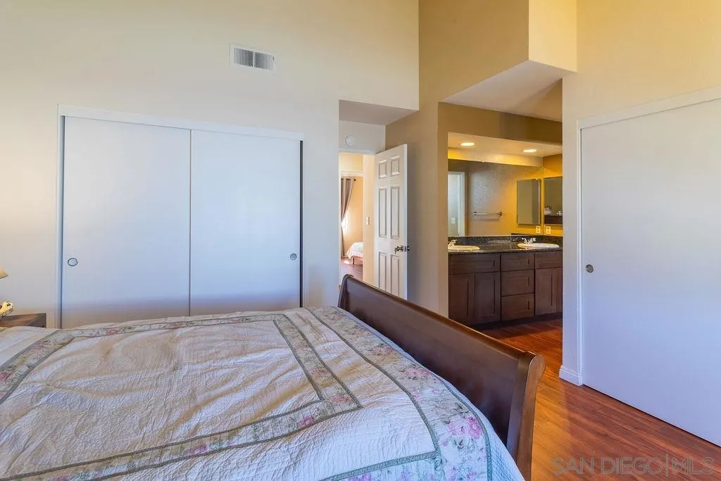 326 N Curtis Avenue F, Alhambra, California 91801 home-pic-19