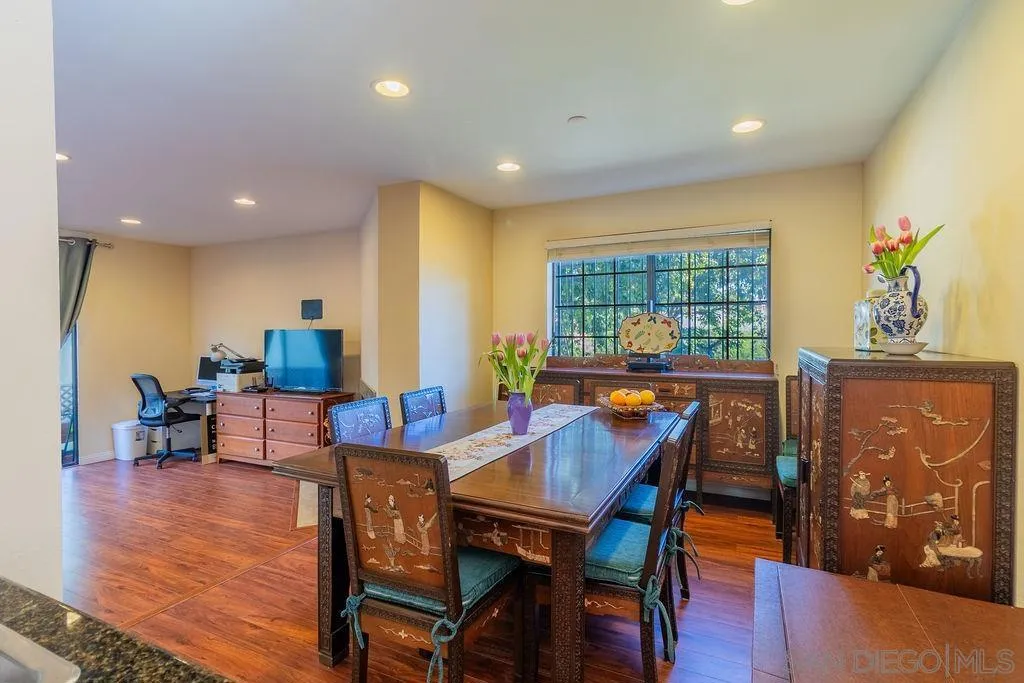 326 N Curtis Avenue F, Alhambra, California 91801 home-pic-6