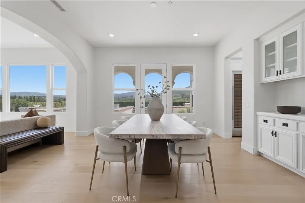 26632 Alsace Drive, Calabasas, California 91302 home-pic-11