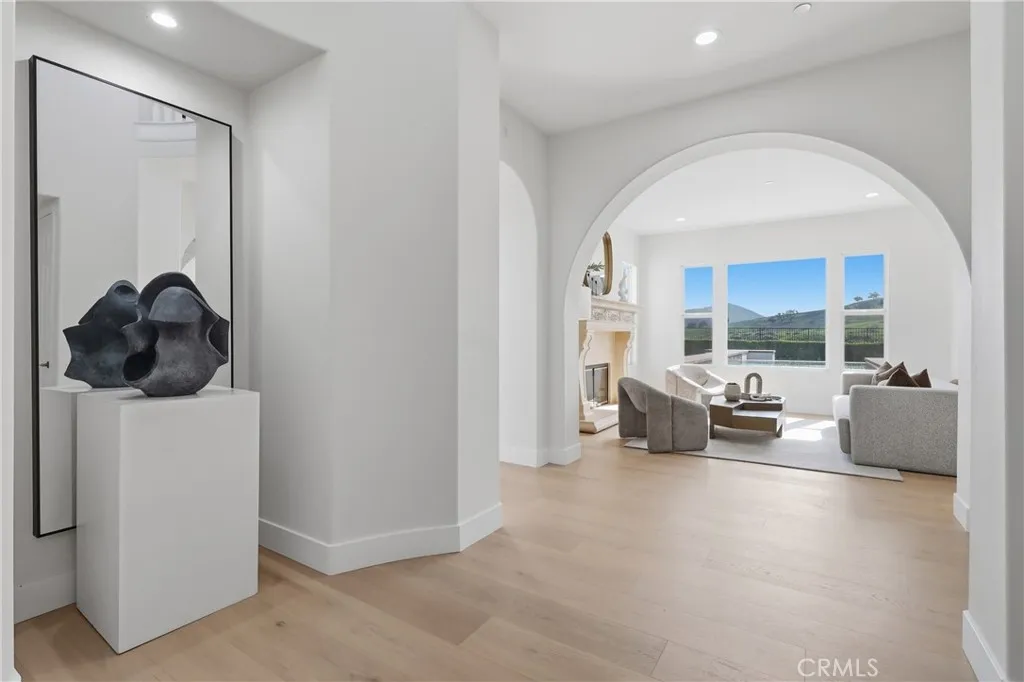 26632 Alsace Drive, Calabasas, California 91302 home-pic-5