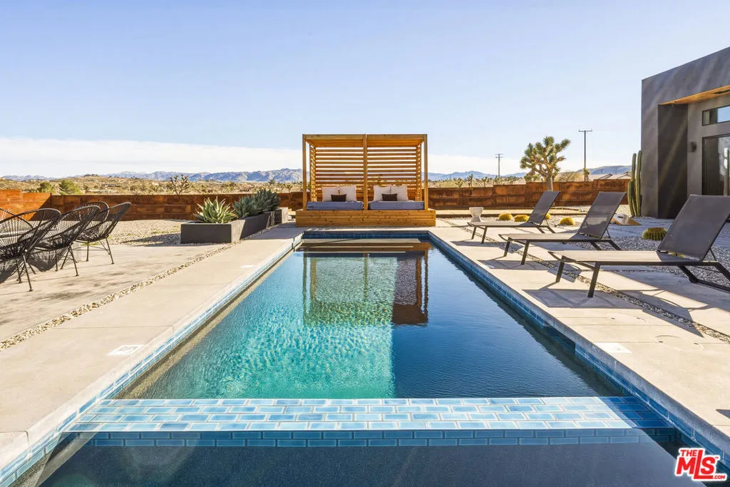 3945 Anita Avenue, Yucca Valley, California 92284 home-pic-30
