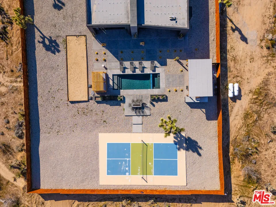 3945 Anita Avenue, Yucca Valley, California 92284 home-pic-43