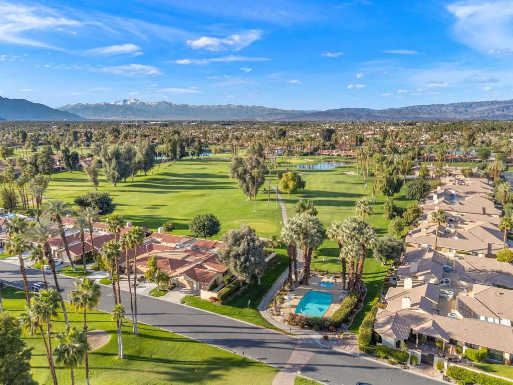 338 Paseo Primavera, Palm Desert, California 92260 home-pic-42