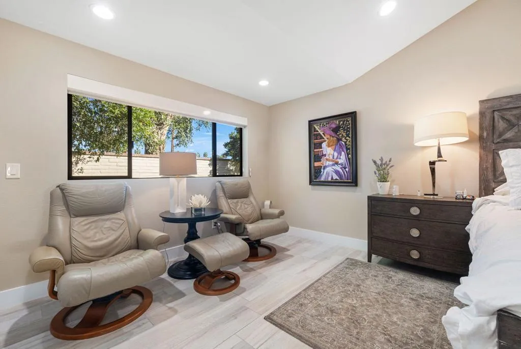 338 Paseo Primavera, Palm Desert, California 92260 home-pic-23