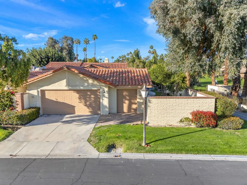 338 Paseo Primavera, Palm Desert, California 92260 home-pic-41