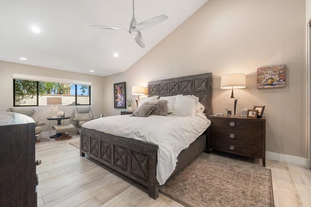 338 Paseo Primavera, Palm Desert, California 92260 home-pic-21