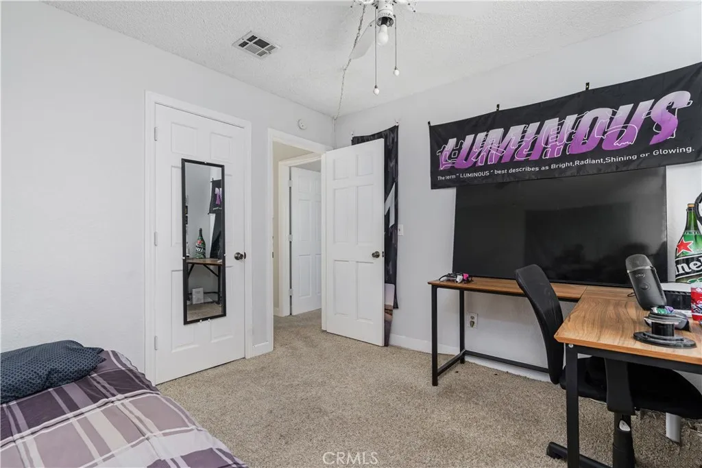 44047 Colony Court, Lancaster, California 93536 home-pic-32