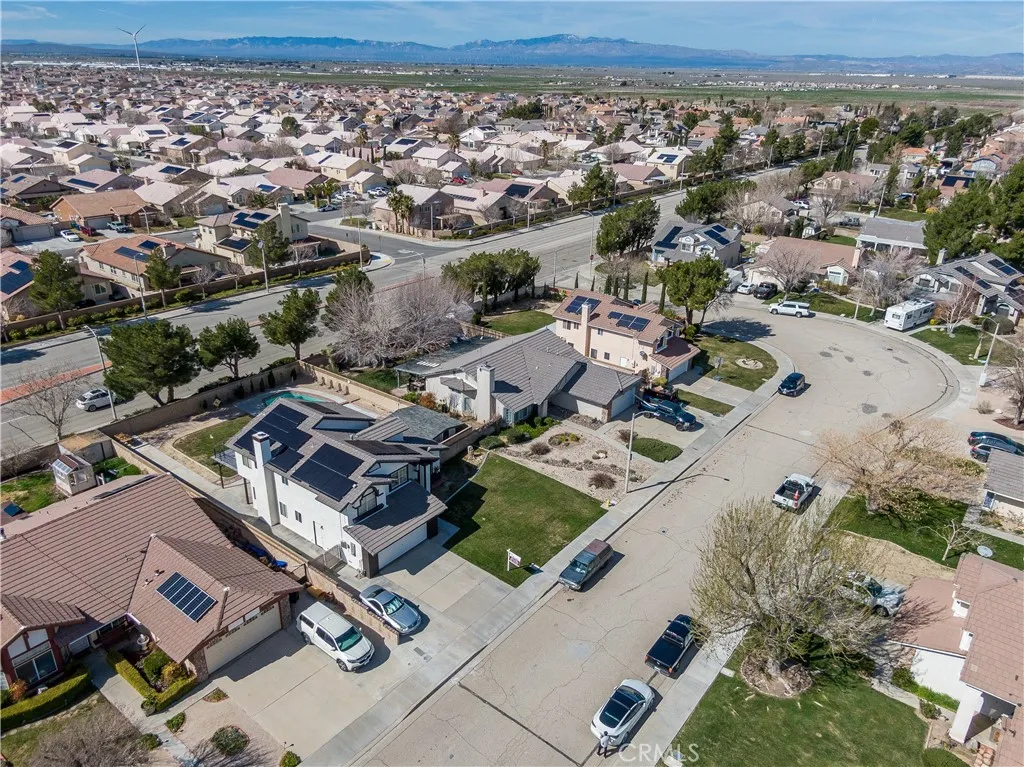 44047 Colony Court, Lancaster, California 93536 home-pic-50