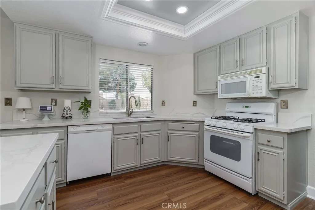 44047 Colony Court, Lancaster, California 93536 home-pic-13