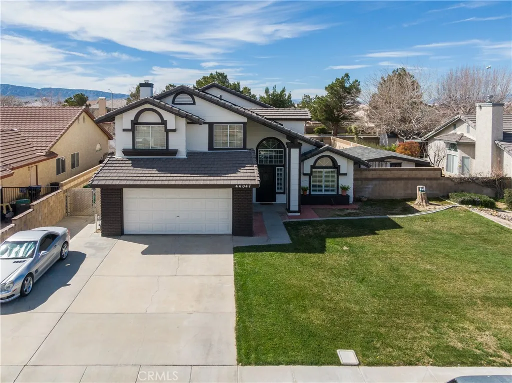 44047 Colony Court, Lancaster, California 93536 home-pic-4