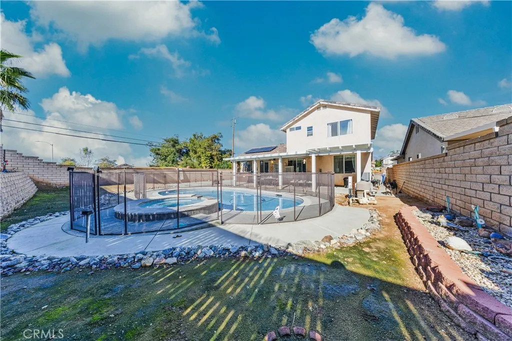 34711 Sunlight, Yucaipa, California 92399 home-pic-26