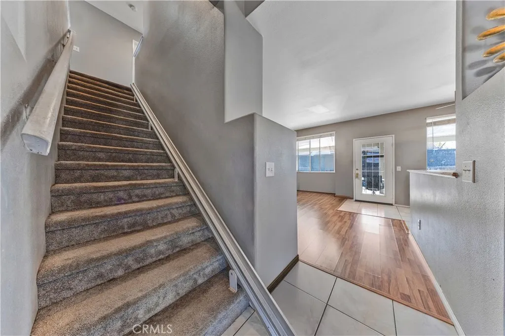 34711 Sunlight, Yucaipa, California 92399 home-pic-16
