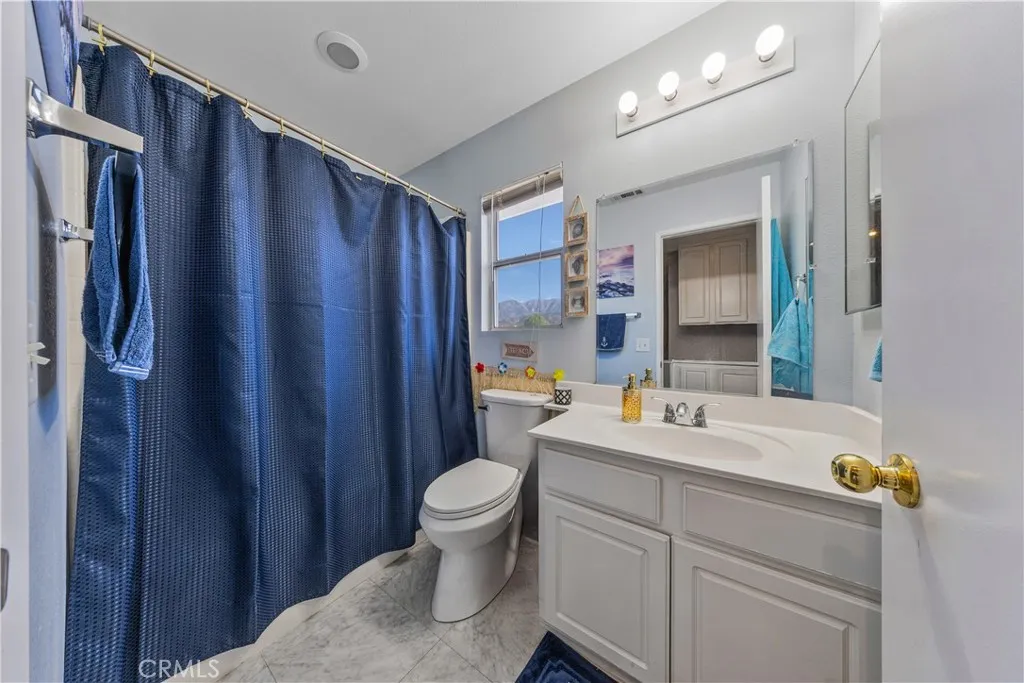 34711 Sunlight, Yucaipa, California 92399 home-pic-20