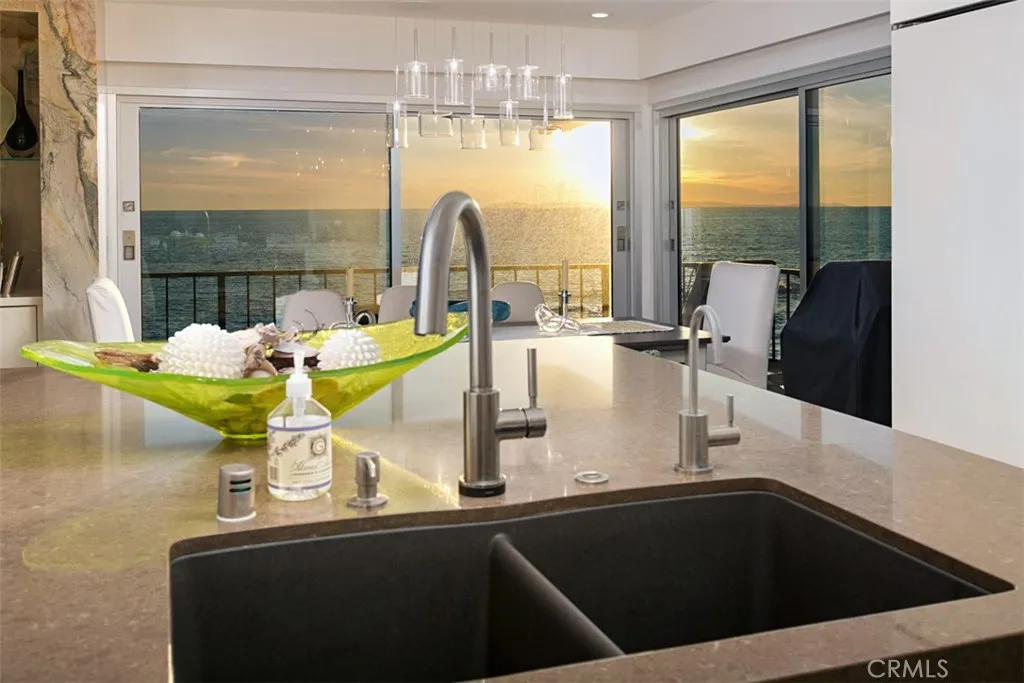31423 Coast P5, Laguna Beach, California 92651 home-pic-4