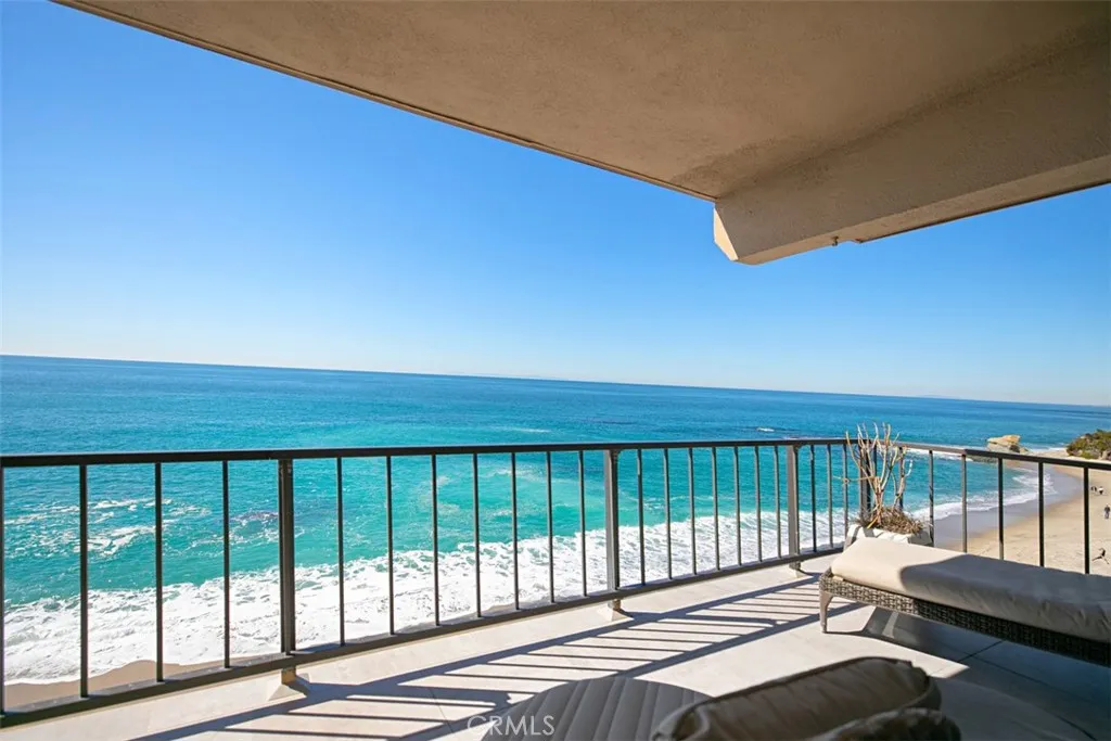 31423 Coast P5, Laguna Beach, California 92651 home-pic-1