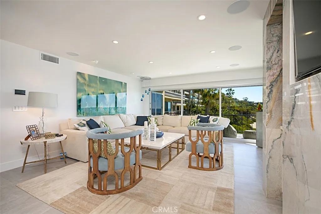 31423 Coast P5, Laguna Beach, California 92651 home-pic-33