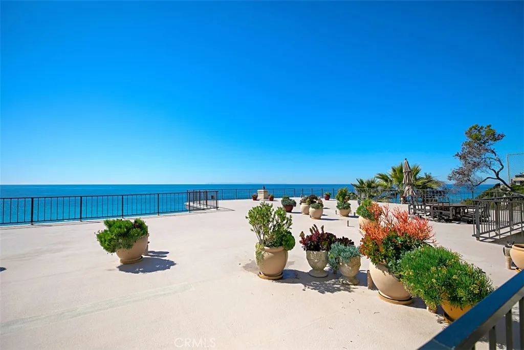 31423 Coast P5, Laguna Beach, California 92651 home-pic-60