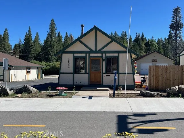42598 Moonridge Road, Big Bear Lake, California 92315 home-pic-1