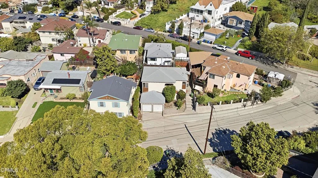 2307 Moss Avenue, Los Angeles, California 90065 home-pic-31