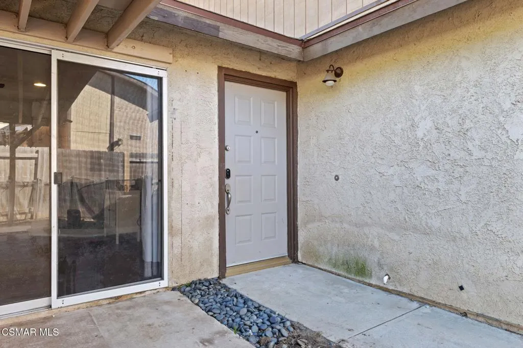 14985 Reedley Street, Moorpark, California 93021 home-pic-3
