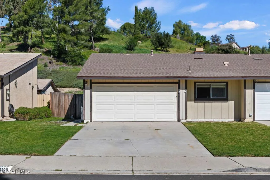 14985 Reedley Street, Moorpark, California 93021 home-pic-1