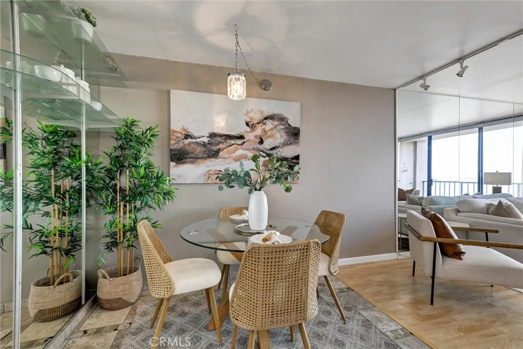 1750 E Ocean Boulevard 503, Long Beach, California 90802 home-pic-9