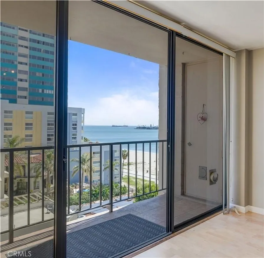1750 E Ocean Boulevard 503, Long Beach, California 90802 home-pic-7